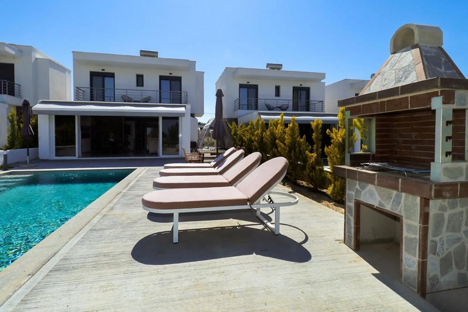 Glaroi 4 Villa Pefkochori